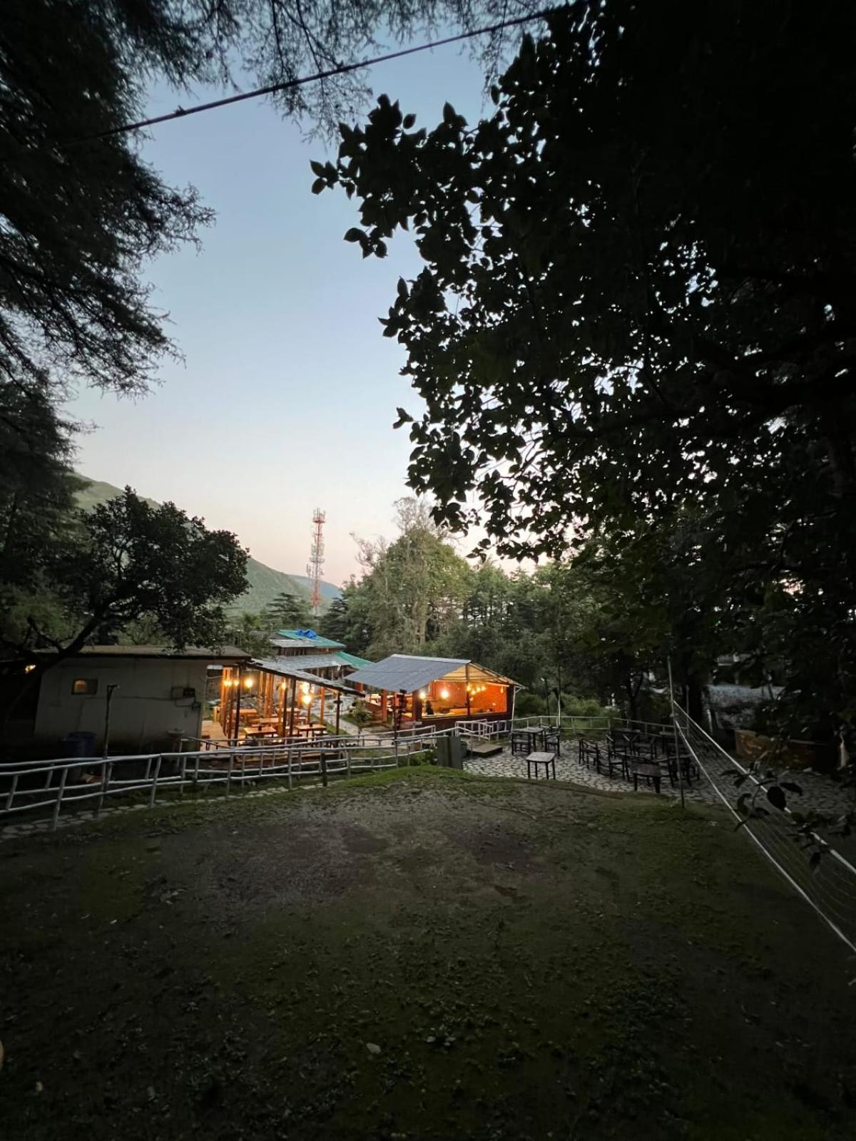 Himtrek Stays,Mcleodganj 麦罗肯机 外观 照片